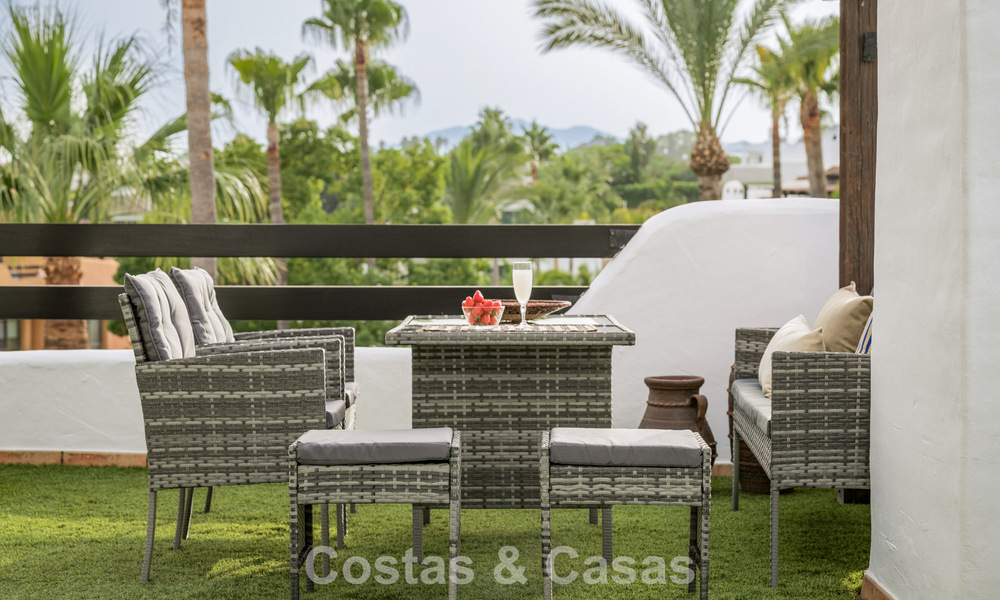 Maison mitoyenne exclusive avec terrasse sur le toit à vendre sur le Golden Mile de Marbella 803889