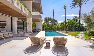 Villa de luxe contemporaine d'exception en première ligne de plage à vendre à San Pedro, Marbella 803686 