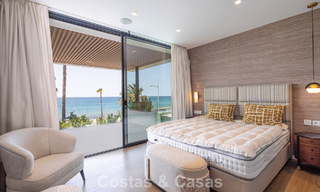 Villa de luxe contemporaine d'exception en première ligne de plage à vendre à San Pedro, Marbella 803699 