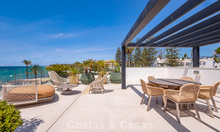 Villa de luxe contemporaine d'exception en première ligne de plage à vendre à San Pedro, Marbella 803702 