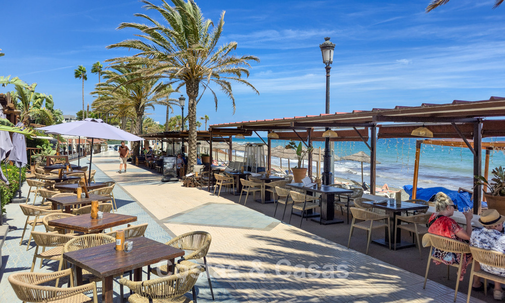 Villa de luxe contemporaine d'exception en première ligne de plage à vendre à San Pedro, Marbella 804124