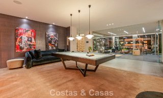 Villa de luxe d'exception avec vue sur la mer à vendre dans une résidence sécurisée à La Quinta, Marbella - Benahavís 803717 