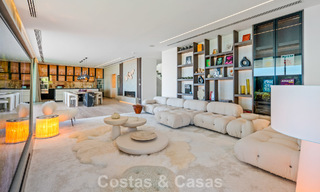 Villa de luxe d'exception avec vue sur la mer à vendre dans une résidence sécurisée à La Quinta, Marbella - Benahavís 803735 