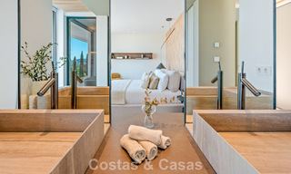 Villa de luxe d'exception avec vue sur la mer à vendre dans une résidence sécurisée à La Quinta, Marbella - Benahavís 803740 