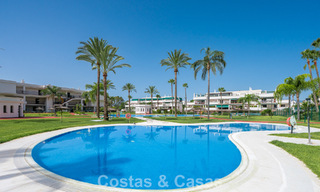 Spacieux appartement à vendre à distance de marche de la plage et de Puerto Banús, Marbella 803935 