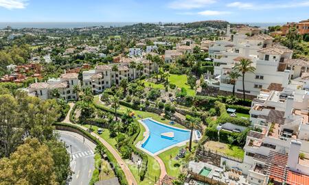 Appartement de luxe rénové avec vues panoramiques à vendre à Nueva Andalucía, Marbella 804056
