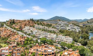 Appartement de luxe rénové avec vues panoramiques à vendre à Nueva Andalucía, Marbella 804059 