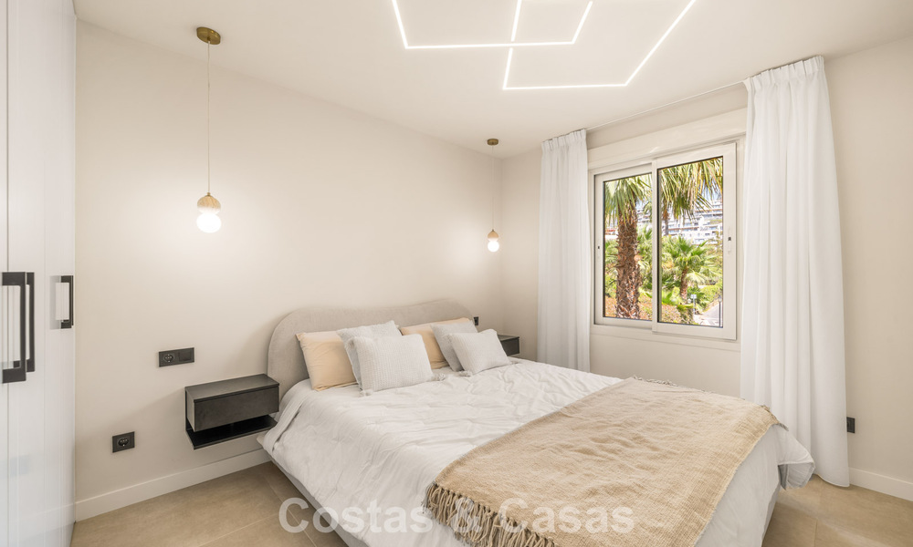 Appartement de luxe rénové avec vues panoramiques à vendre à Nueva Andalucía, Marbella 804074