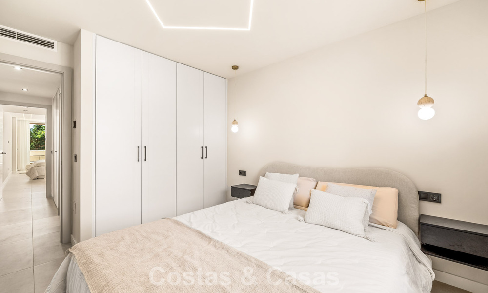 Appartement de luxe rénové avec vues panoramiques à vendre à Nueva Andalucía, Marbella 804075