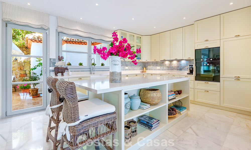 Encantadora villa de estilo mediterráneo en venta en Sierra Blanca, en la Milla de Oro de Marbella 804015