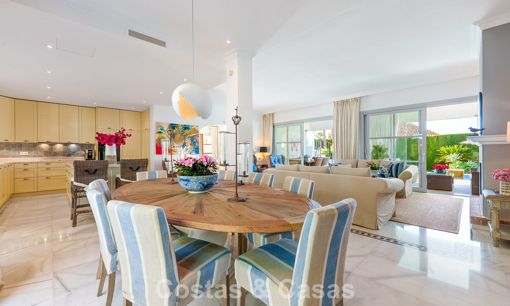 Encantadora villa de estilo mediterráneo en venta en Sierra Blanca, en la Milla de Oro de Marbella 804016
