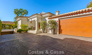 Encantadora villa de estilo mediterráneo en venta en Sierra Blanca, en la Milla de Oro de Marbella 804036 