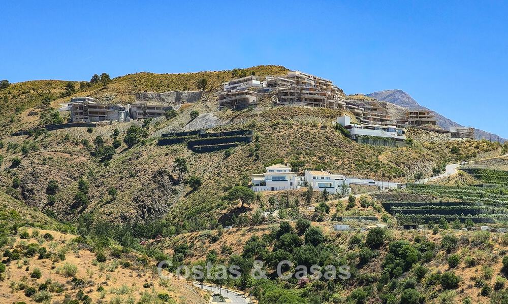 Villa d’architecte avec vues panoramiques sur les montagnes et la mer à vendre à Marbella - Benahavís 804249