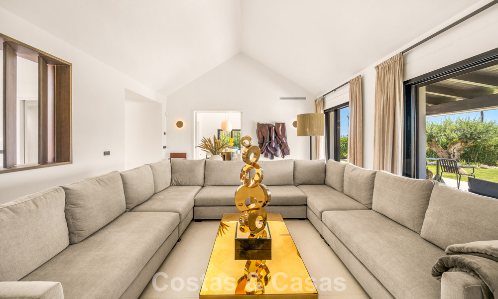 Élégante villa méditerranéenne rénovée à vendre à Cascada de Camoján, sur le Golden Mile de Marbella 804158