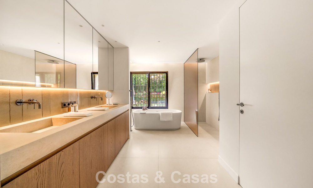Élégante villa méditerranéenne rénovée à vendre à Cascada de Camoján, sur le Golden Mile de Marbella 804163