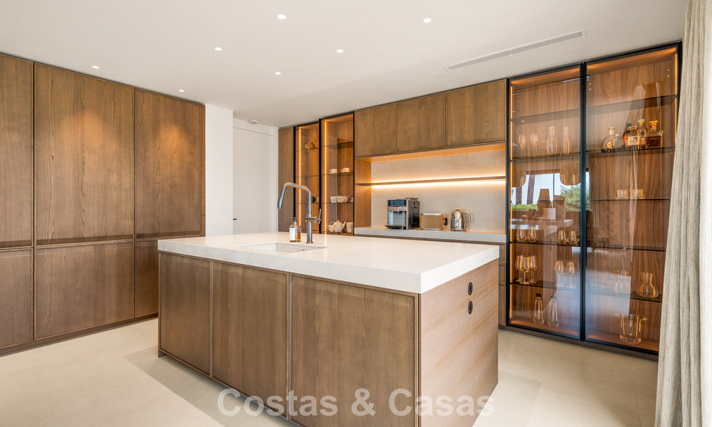 Élégante villa méditerranéenne rénovée à vendre à Cascada de Camoján, sur le Golden Mile de Marbella 804172