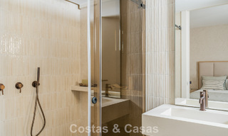 Appartement duplex avec jardin, entièrement rénové, à vendre à Nueva Andalucía, Marbella 804186 