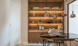Appartement duplex avec jardin, entièrement rénové, à vendre à Nueva Andalucía, Marbella 804187 