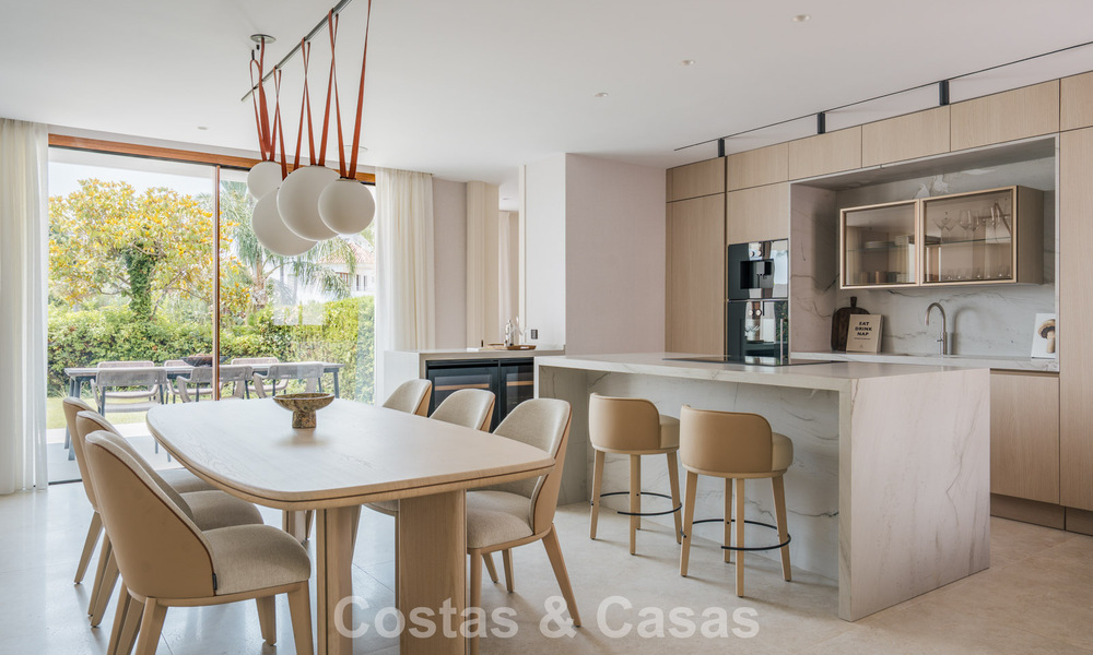 Appartement duplex avec jardin, entièrement rénové, à vendre à Nueva Andalucía, Marbella 804203