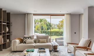 Appartement duplex avec jardin, entièrement rénové, à vendre à Nueva Andalucía, Marbella 804211 