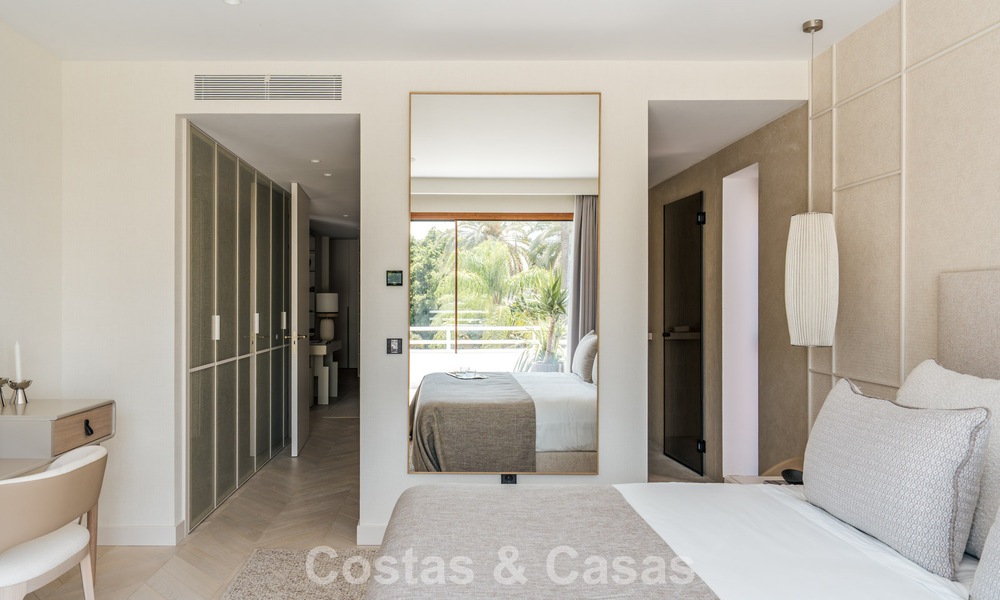 Appartement duplex avec jardin, entièrement rénové, à vendre à Nueva Andalucía, Marbella 804214