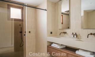 Appartement duplex avec jardin, entièrement rénové, à vendre à Nueva Andalucía, Marbella 804225 