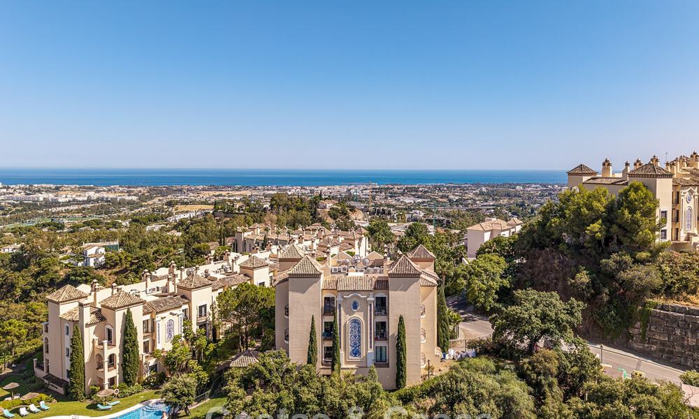 Penthouse de luxe avec vue panoramique sur la mer à vendre à La Quinta, Marbella - Benahavís 804290