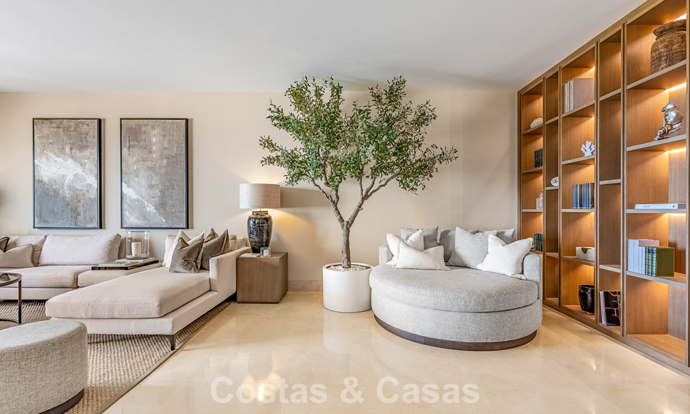 Penthouse de luxe avec vue panoramique sur la mer à vendre à La Quinta, Marbella - Benahavís 804303