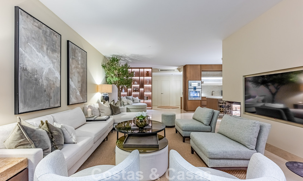 Penthouse de luxe avec vue panoramique sur la mer à vendre à La Quinta, Marbella - Benahavís 804304