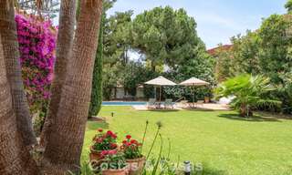 Villa méditerranéenne authentique avec logement indépendant pour invités à vendre près de la plage, San Pedro Playa, Marbella 804336 