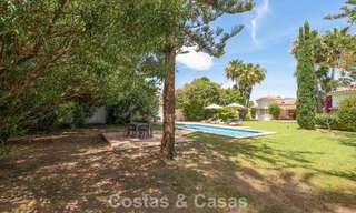 Villa méditerranéenne authentique avec logement indépendant pour invités à vendre près de la plage, San Pedro Playa, Marbella 804342 