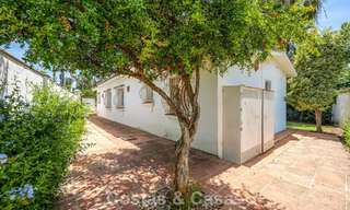 Villa méditerranéenne authentique avec logement indépendant pour invités à vendre près de la plage, San Pedro Playa, Marbella 804347 