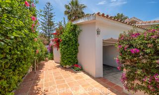 Villa méditerranéenne authentique avec logement indépendant pour invités à vendre près de la plage, San Pedro Playa, Marbella 804349 