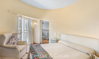 Villa méditerranéenne authentique avec logement indépendant pour invités à vendre près de la plage, San Pedro Playa, Marbella 804373 