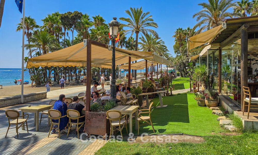 Villa méditerranéenne authentique avec logement indépendant pour invités à vendre près de la plage, San Pedro Playa, Marbella 804377