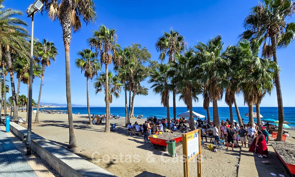 Villa méditerranéenne authentique avec logement indépendant pour invités à vendre près de la plage, San Pedro Playa, Marbella 804390