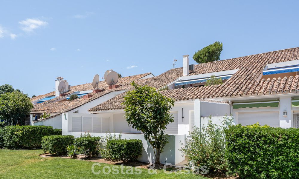 Appartement plein de charme avec accord de Sale-and-Leaseback à vendre à Nueva Andalucía, Marbella 804399