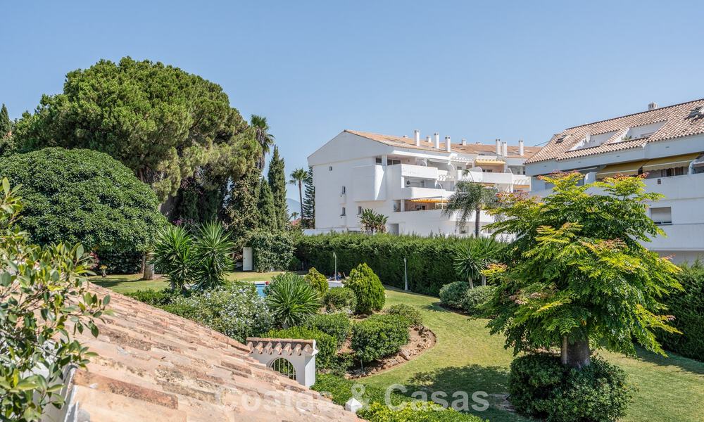 Appartement plein de charme avec accord de Sale-and-Leaseback à vendre à Nueva Andalucía, Marbella 804414