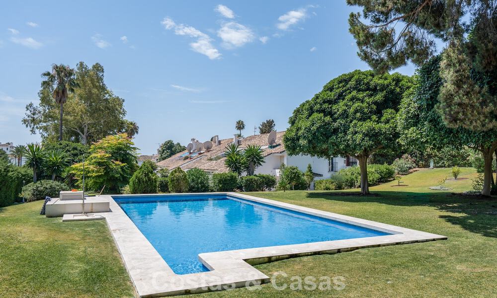 Appartement plein de charme avec accord de Sale-and-Leaseback à vendre à Nueva Andalucía, Marbella 804421