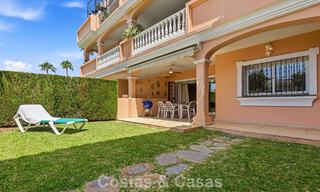 Appartement avec jardin privé à vendre à 50 mètres de la plage sur le New Golden Mile, entre Marbella et Estepona 804510 