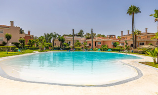 Appartement avec jardin privé à vendre à 50 mètres de la plage sur le New Golden Mile, entre Marbella et Estepona 804516 