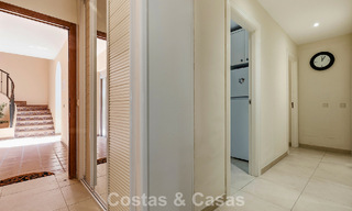 Appartement avec jardin privé à vendre à 50 mètres de la plage sur le New Golden Mile, entre Marbella et Estepona 804522 