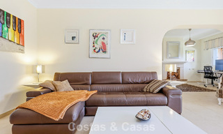 Appartement avec jardin privé à vendre à 50 mètres de la plage sur le New Golden Mile, entre Marbella et Estepona 804535 