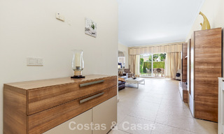 Appartement avec jardin privé à vendre à 50 mètres de la plage sur le New Golden Mile, entre Marbella et Estepona 804540 