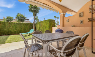 Appartement avec jardin privé à vendre à 50 mètres de la plage sur le New Golden Mile, entre Marbella et Estepona 804542 