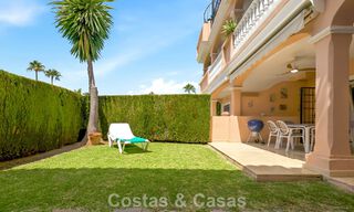 Appartement avec jardin privé à vendre à 50 mètres de la plage sur le New Golden Mile, entre Marbella et Estepona 804543 