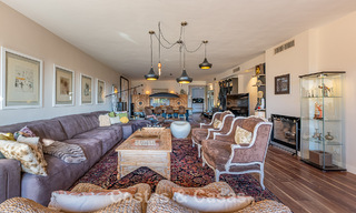 Spacieux penthouse duplex avec spectaculaire toit-terrasse à Vendre à Atalaya, Nouvelle Mille d’Or, Marbella - Estepona 804641 
