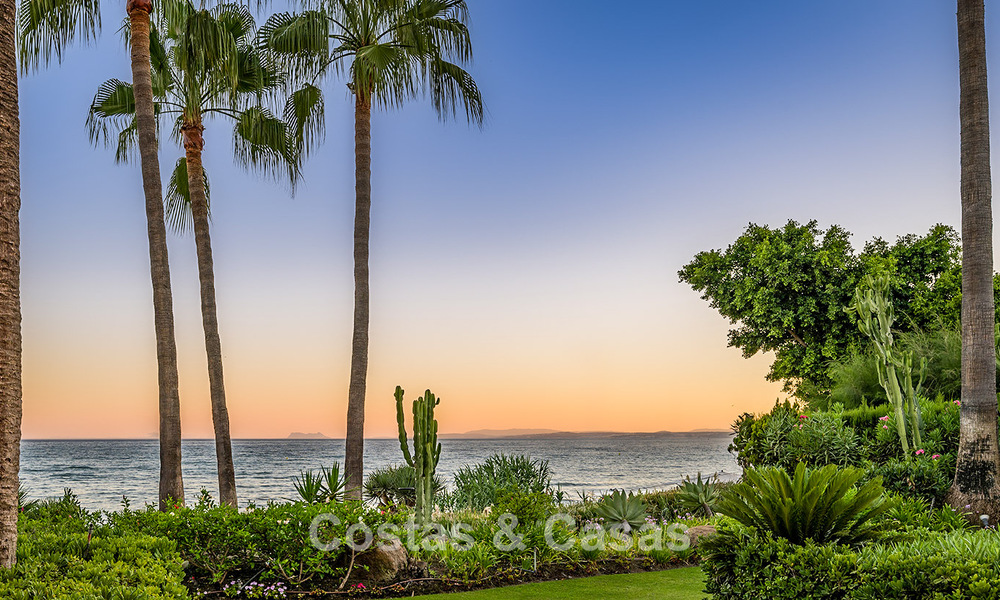 Appartement contemporain rénové avec vue dégagée sur la mer à vendre sur le New Golden Mile, entre Marbella et Estepona 804705