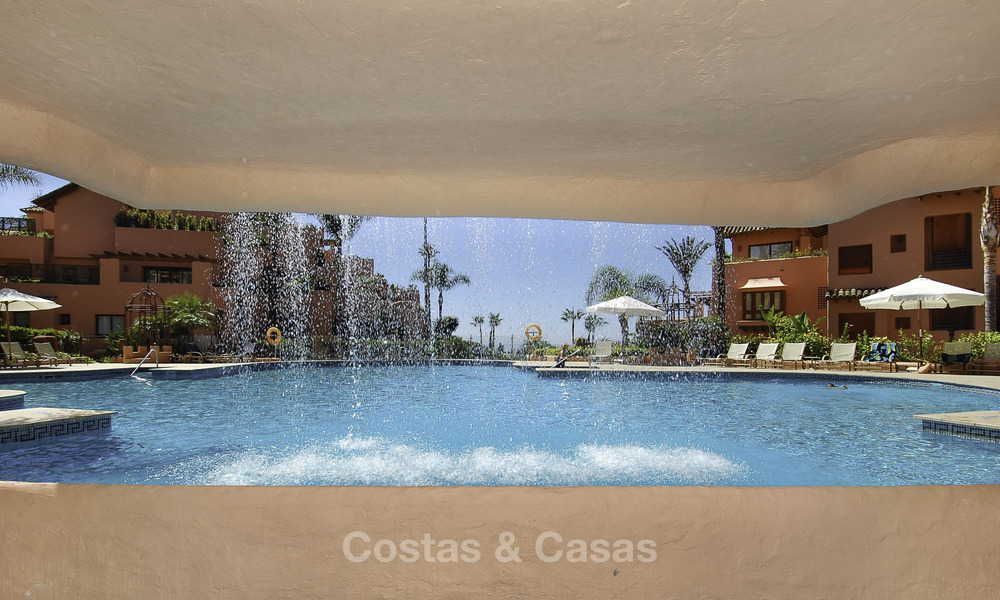 Appartement contemporain rénové avec vue dégagée sur la mer à vendre sur le New Golden Mile, entre Marbella et Estepona 804878