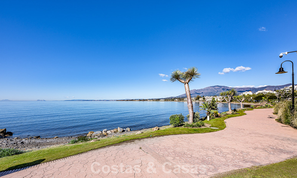 Appartement contemporain rénové avec vue dégagée sur la mer à vendre sur le New Golden Mile, entre Marbella et Estepona 804886